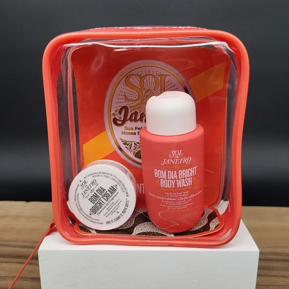 3-Piece Sol de Janeiro Bom Dia Bright 40 Body Wash & Cream Jet Set, New - Picture 1 of 7